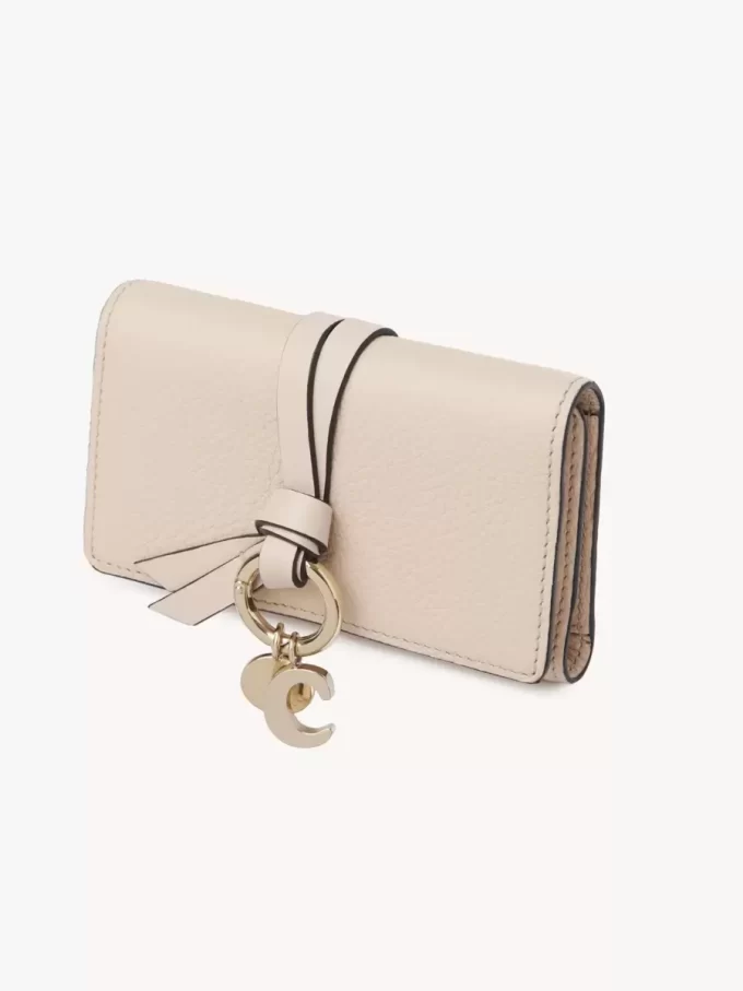 Alphabet key case in grained leather Alphabet key case in grained leather