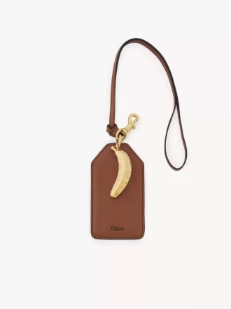 Banana tag in shiny leather