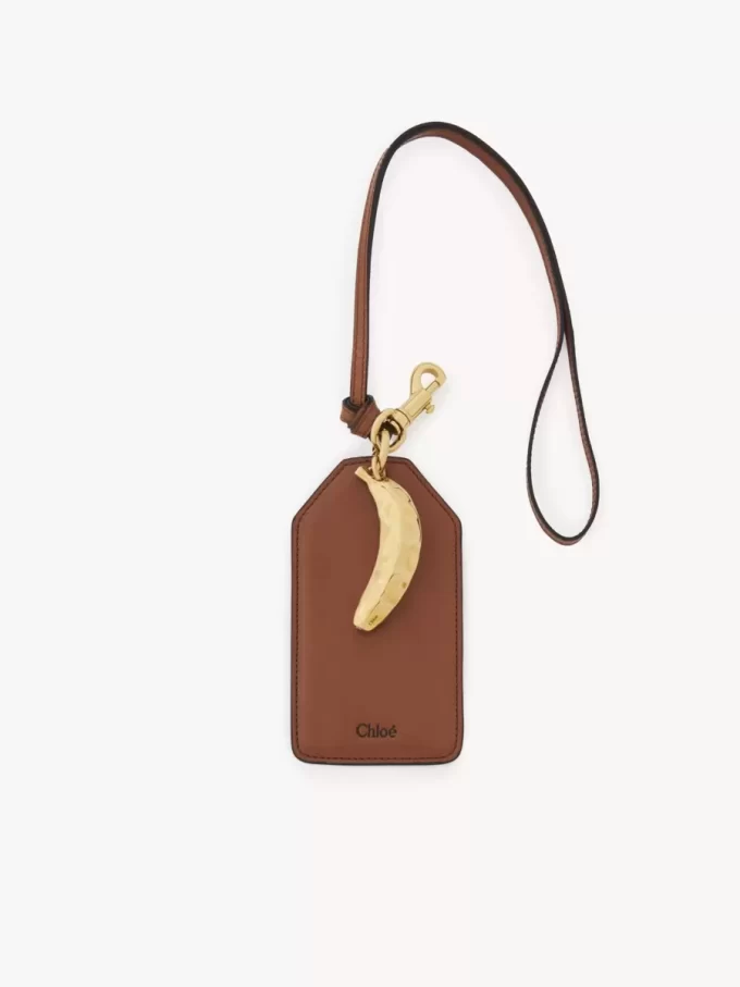 Banana tag in shiny leather Banana tag in shiny leather