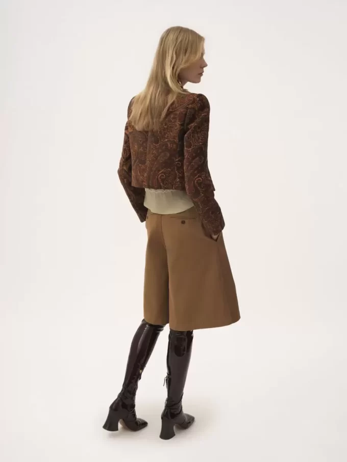 Boxy collarless jacket in tapestry jacquard Boxy collarless jacket in tapestry jacquard