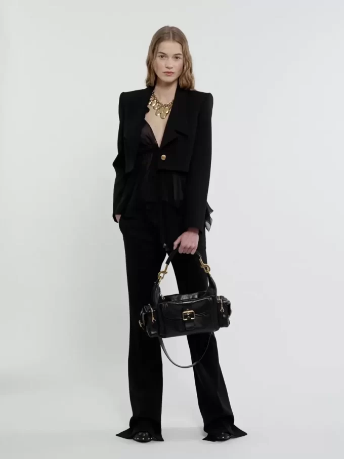 Camera bag in shiny leather Camera bag in shiny leather