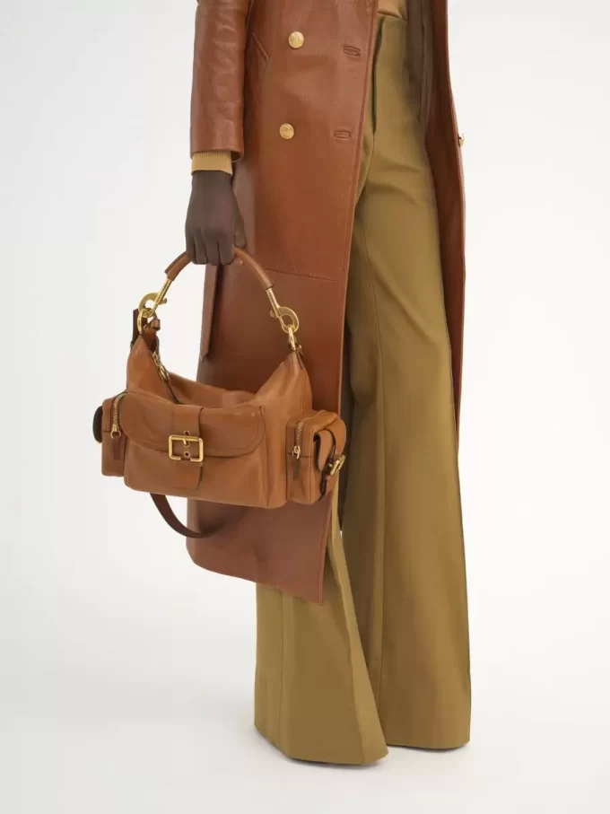 Camera bag in shiny leather Camera bag in shiny leather