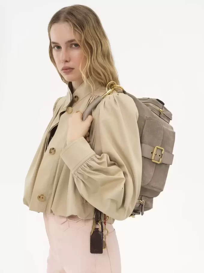 Camera bag in suede leather Camera bag in suede leather