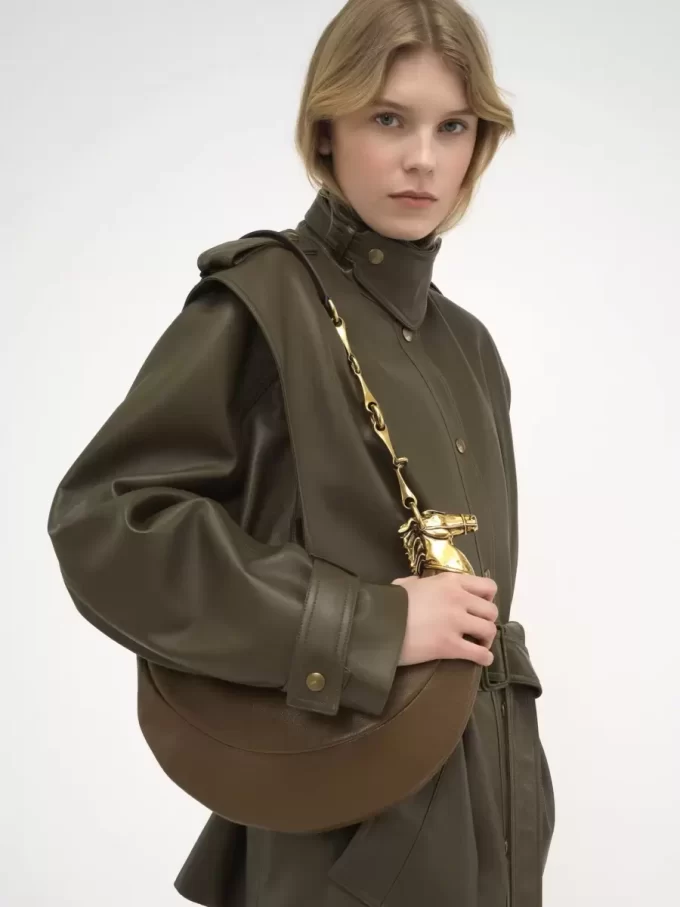 Chain Horse shoulder bag in soft leather Chain Horse shoulder bag in soft leather