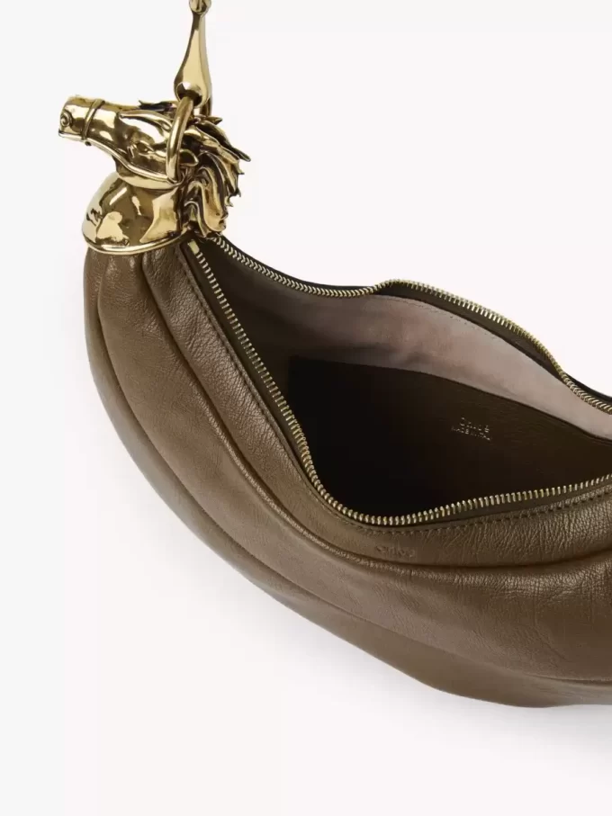 Chain Horse shoulder bag in soft leather Chain Horse shoulder bag in soft leather