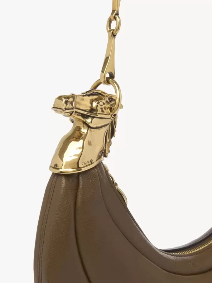 Chain Horse shoulder bag in soft leather Chain Horse shoulder bag in soft leather