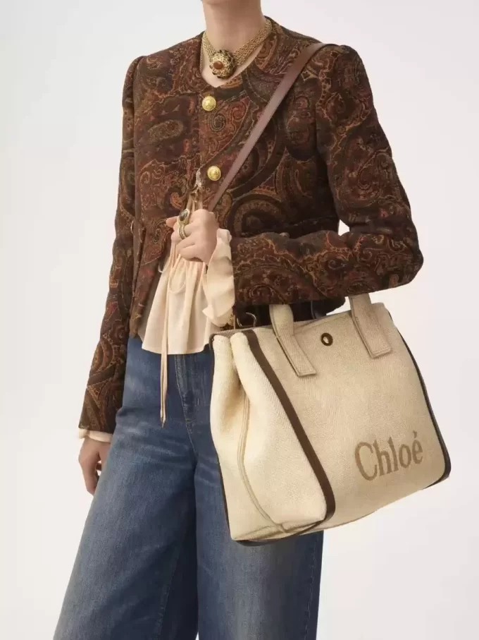 Chloé Carry tote bag in raffia-effect fibers Chloé Carry tote bag in raffia-effect fibers