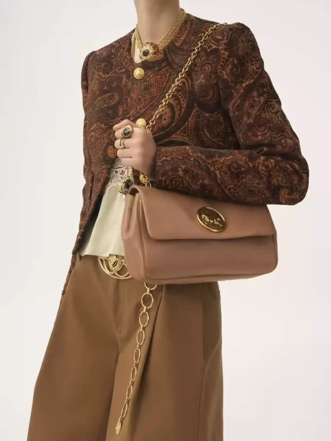 Chloé Heritage shoulder bag in grained leather Chloé Heritage shoulder bag in grained leather