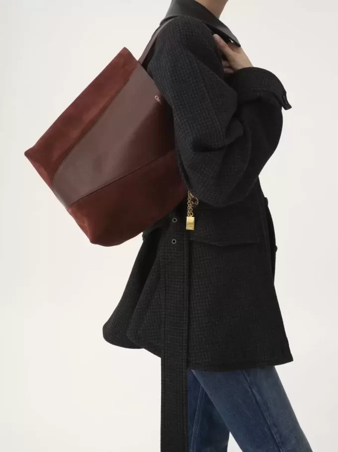Chloé Spin tote bag in grained & suede leather Chloé Spin tote bag in grained & suede leather