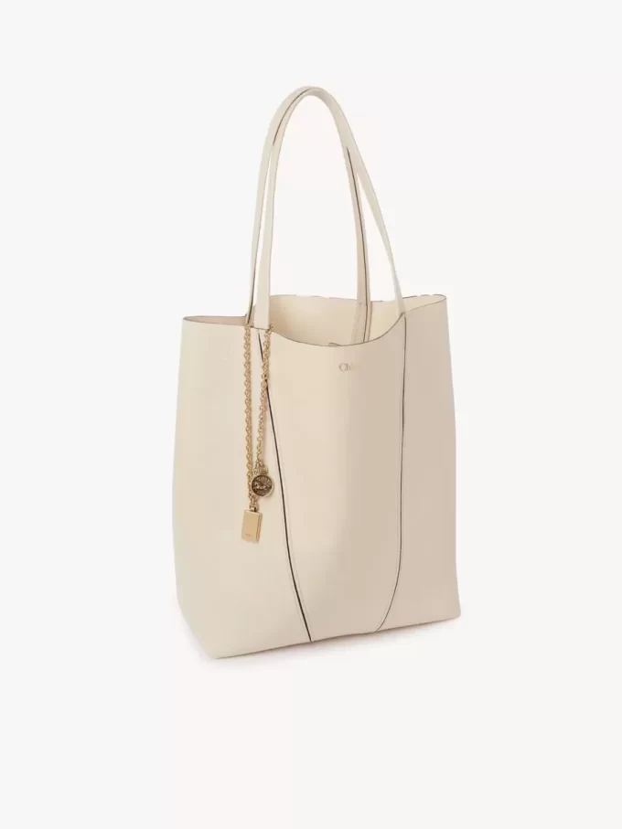 Chloé Spin tote bag in grained leather Chloé Spin tote bag in grained leather