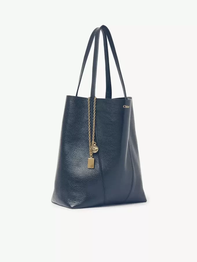 Chloé Spin tote bag in grained leather Chloé Spin tote bag in grained leather