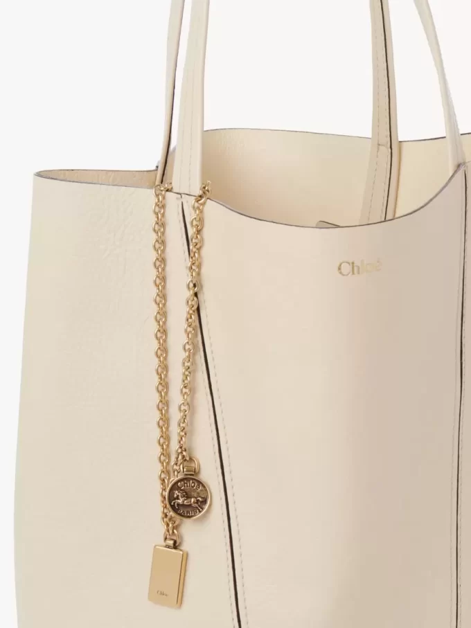 Chloé Spin tote bag in grained leather Chloé Spin tote bag in grained leather