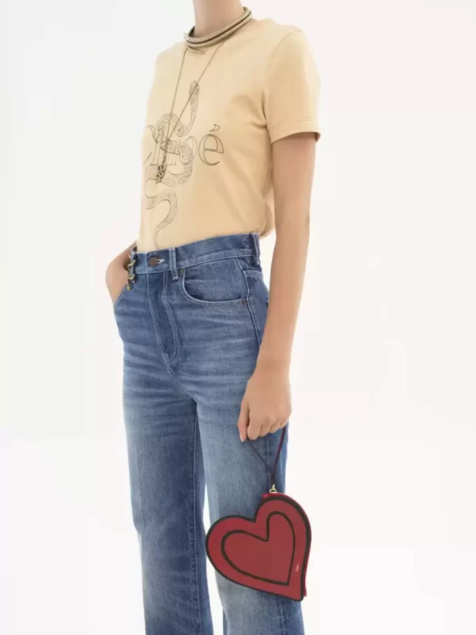Chloé Symbols Heart flat pouch in grained leather Chloé Symbols Heart flat pouch in grained leather
