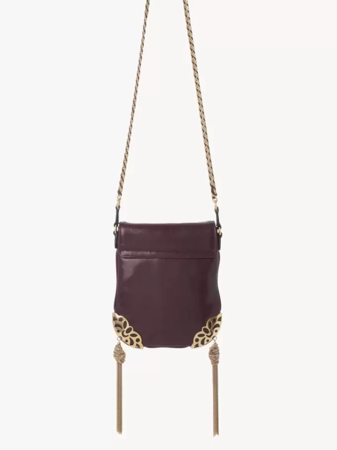 Château Treasures chain flap bag in grained leather Château Treasures chain flap bag in grained leather