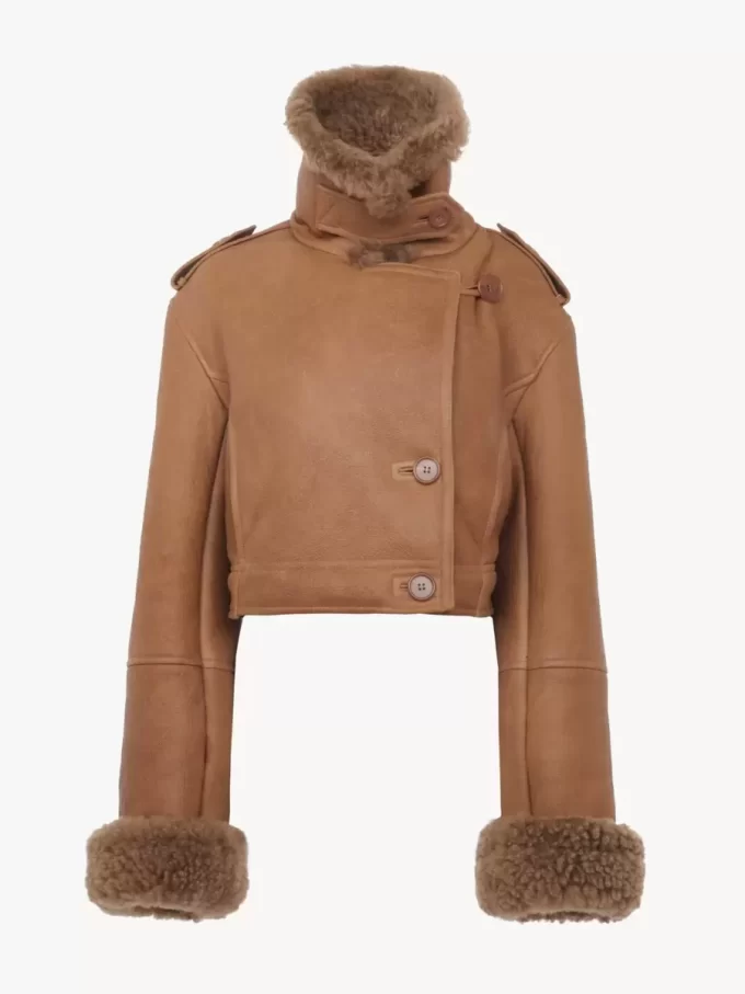 Cropped boxy jacket in leather Cropped boxy jacket in leather