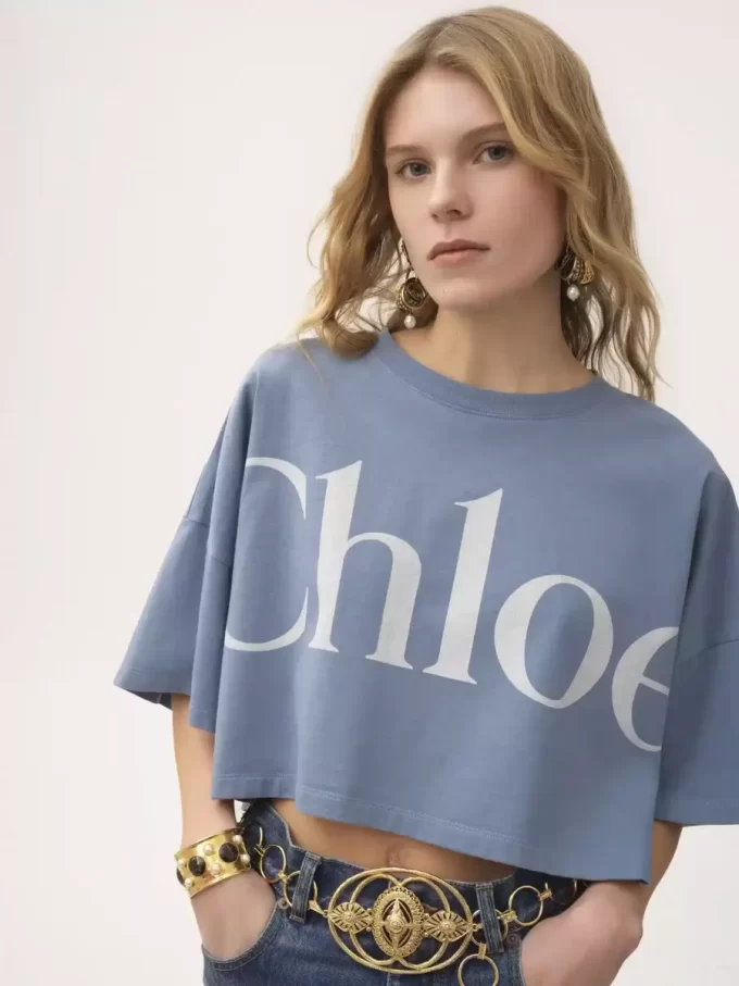 Cropped boxy logo T-shirt in cotton jersey Cropped boxy logo T-shirt in cotton jersey