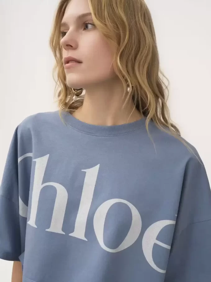 Cropped boxy logo T-shirt in cotton jersey Cropped boxy logo T-shirt in cotton jersey