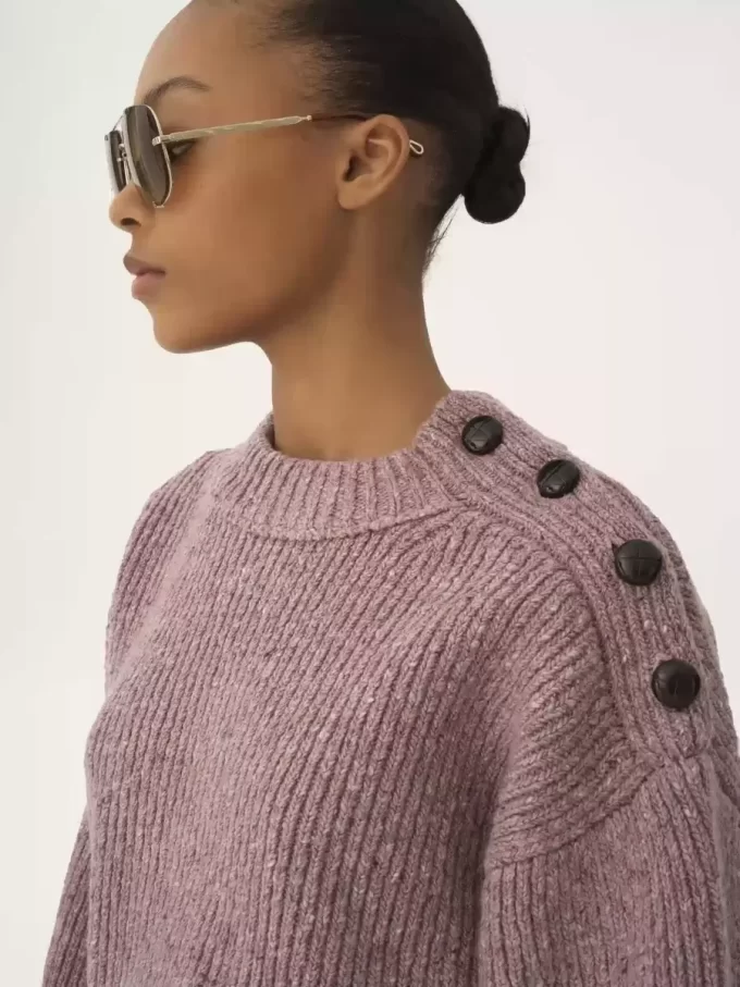 Cropped mock-neck sweater in a merino wool knit Cropped mock-neck sweater in a merino wool knit