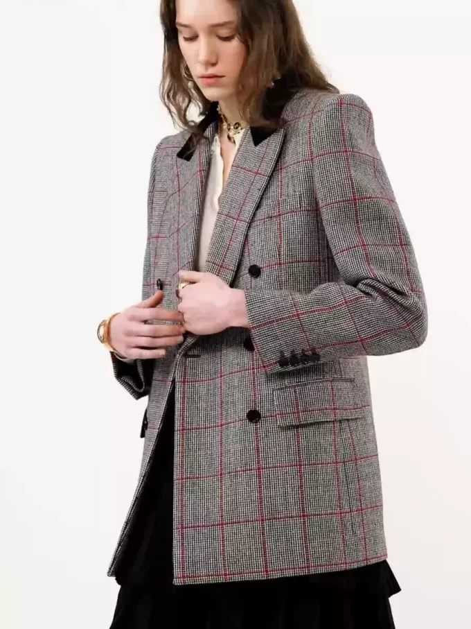 Double-breasted tailored jacket in wool check Double-breasted tailored jacket in wool check