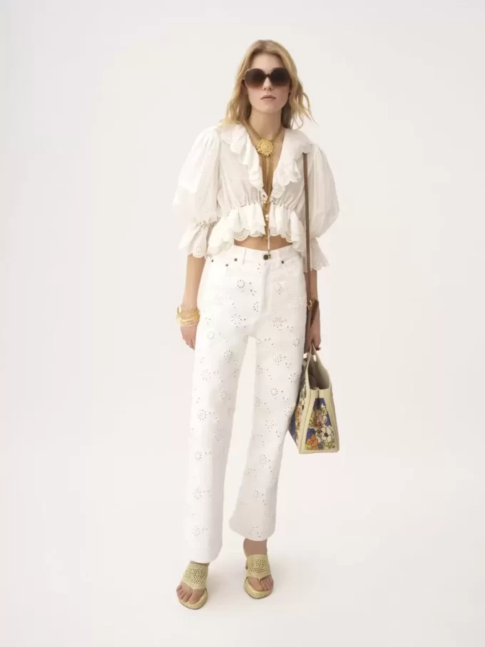 Embroidered cropped jeans in denim Embroidered cropped jeans in denim