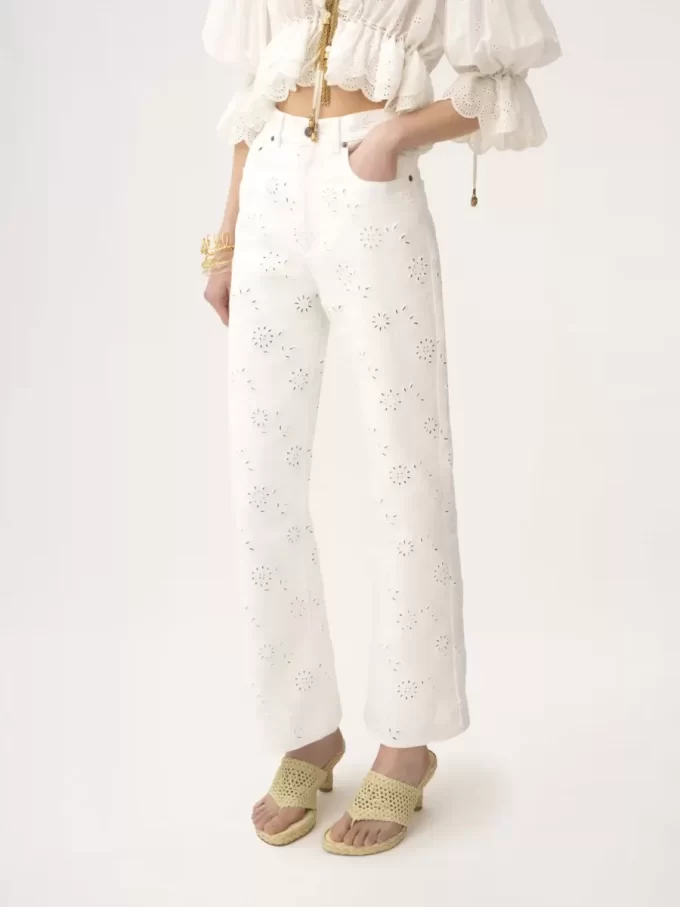 Embroidered cropped jeans in denim Embroidered cropped jeans in denim