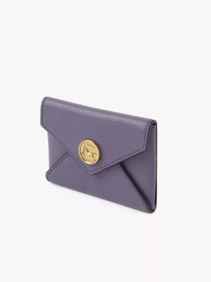 Envelope card holder in grained leather Envelope card holder in grained leather
