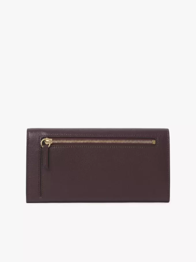 Envelope long wallet with flap in grained leather Envelope long wallet with flap in grained leather
