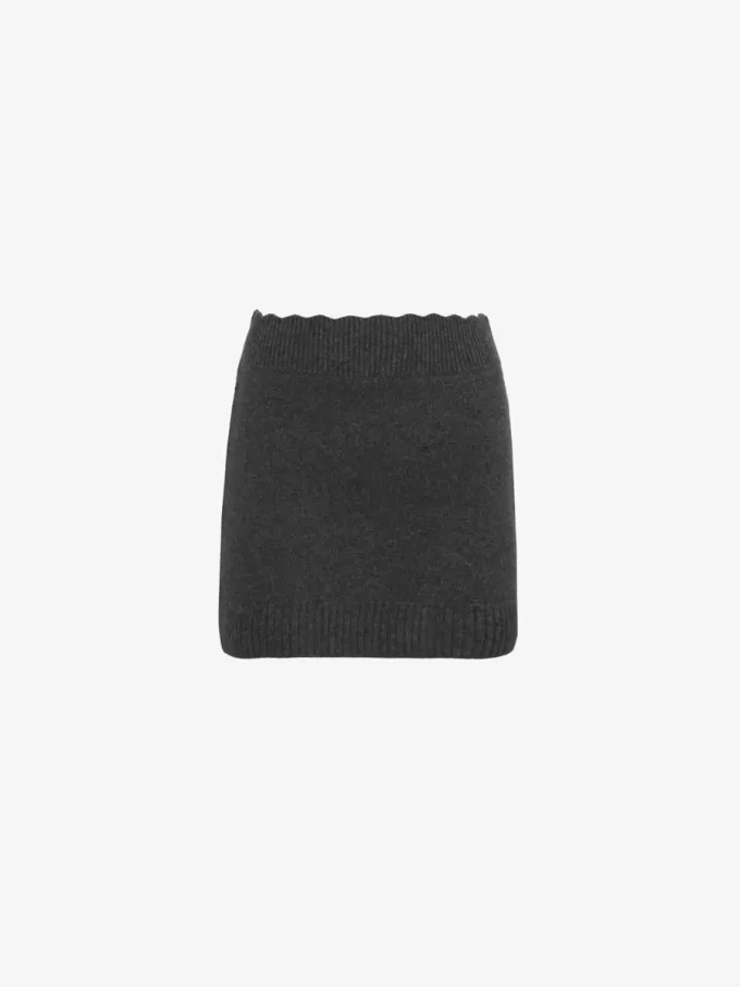 Fitted mini skirt in a wool & cashmere knit Fitted mini skirt in a wool & cashmere knit
