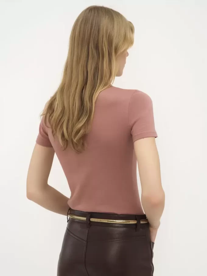 Fitted T-shirt in cotton jersey