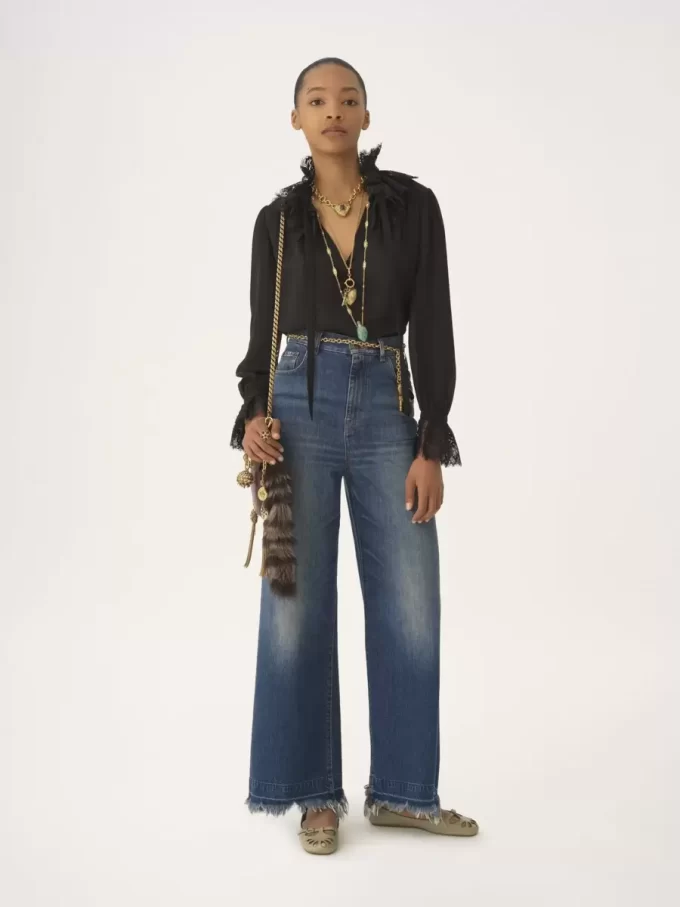 Fluid blouse in silk georgette & lace Fluid blouse in silk georgette & lace