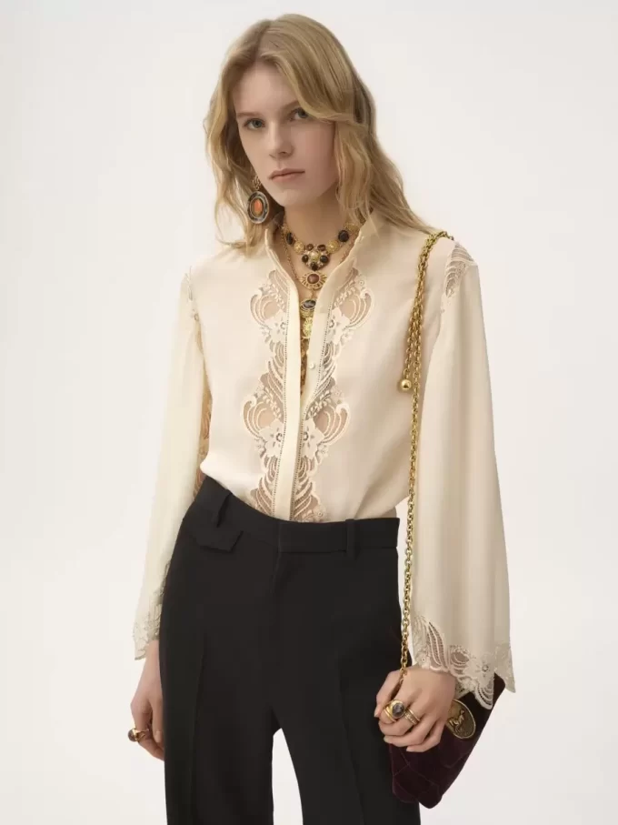 Fluid blouse in silk georgette & lace Fluid blouse in silk georgette & lace