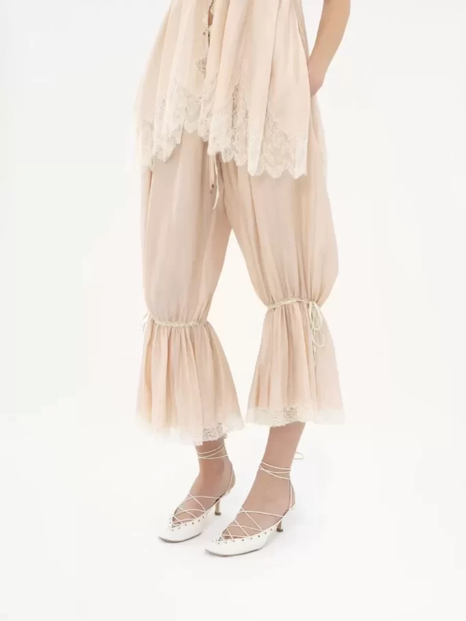 Fluid cropped pants in washed silk pongé & lace Fluid cropped pants in washed silk pongé & lace