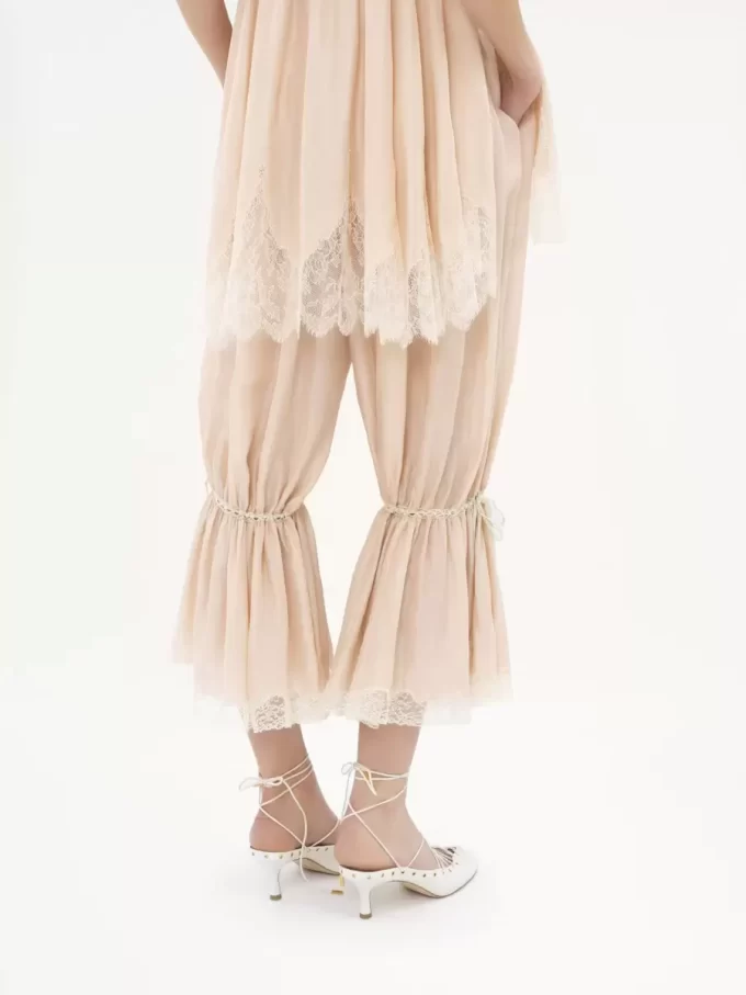 Fluid cropped pants in washed silk pongé & lace Fluid cropped pants in washed silk pongé & lace