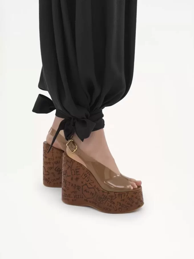 Fluid pleated pants in silk charmeuse Fluid pleated pants in silk charmeuse