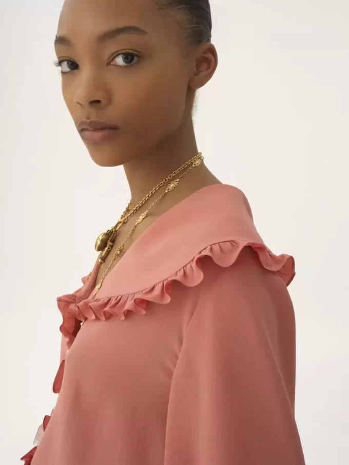 Fluid ruffle blouse in crêpe de chine Fluid ruffle blouse in crêpe de chine