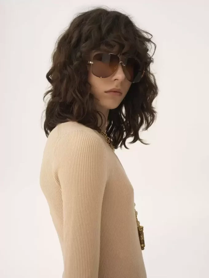 Henley shirt in a merino wool knit Henley shirt in a merino wool knit