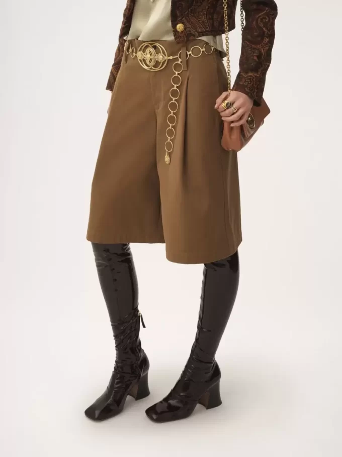 High-rise wide-leg bermuda shorts in cotton High-rise wide-leg bermuda shorts in cotton