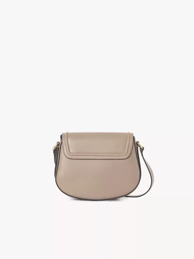 Horse Medal saddle bag in grained leather Horse Medal saddle bag in grained leather