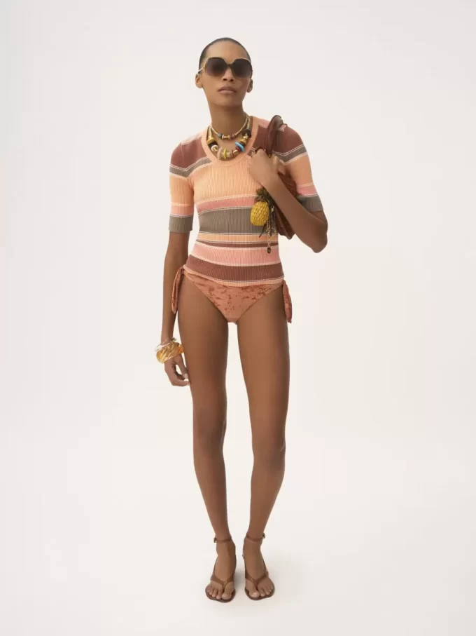 Knotted bikini bottoms Knotted bikini bottoms