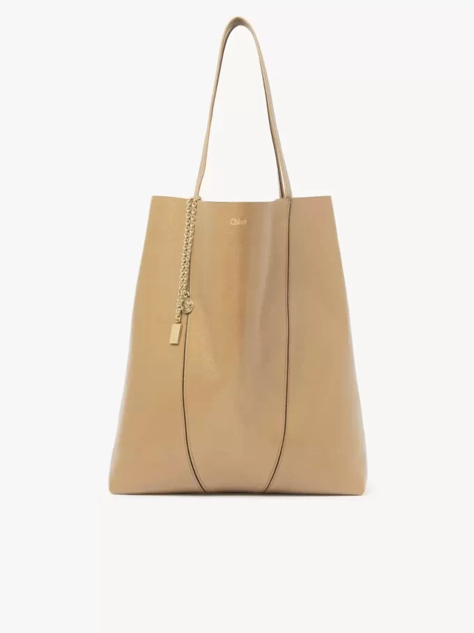 Large Chloé Spin tote bag in grained leather Large Chloé Spin tote bag in grained leather
