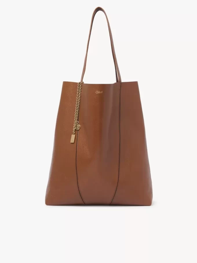 Large Chloé Spin tote bag in grained leather Large Chloé Spin tote bag in grained leather
