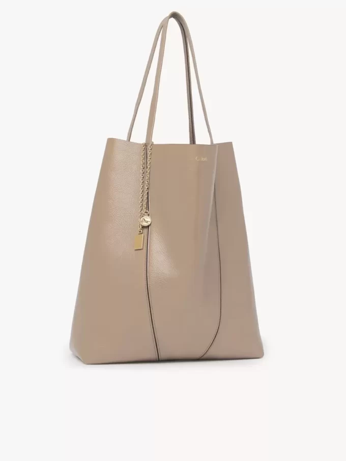 Large Chloé Spin tote bag in grained leather Large Chloé Spin tote bag in grained leather