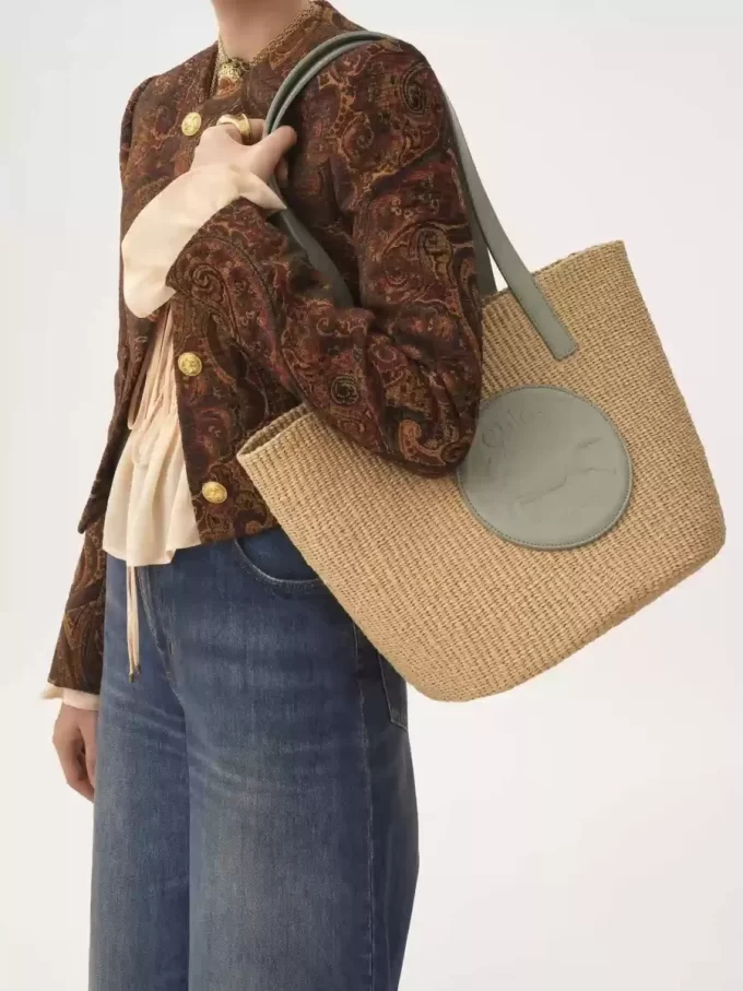 Large Horse Medal basket in natural fibers