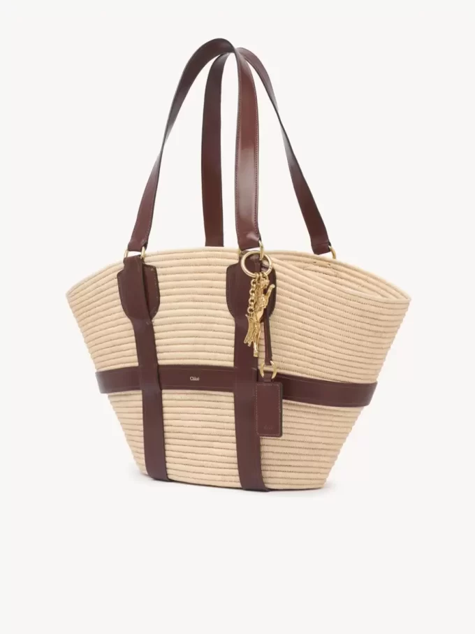 Large Kerala 25 basket in raffia Large Kerala 25 basket in raffia