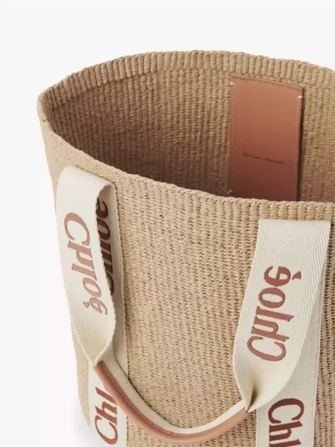 Large Woody basket in natural fibers Large Woody basket in natural fibers