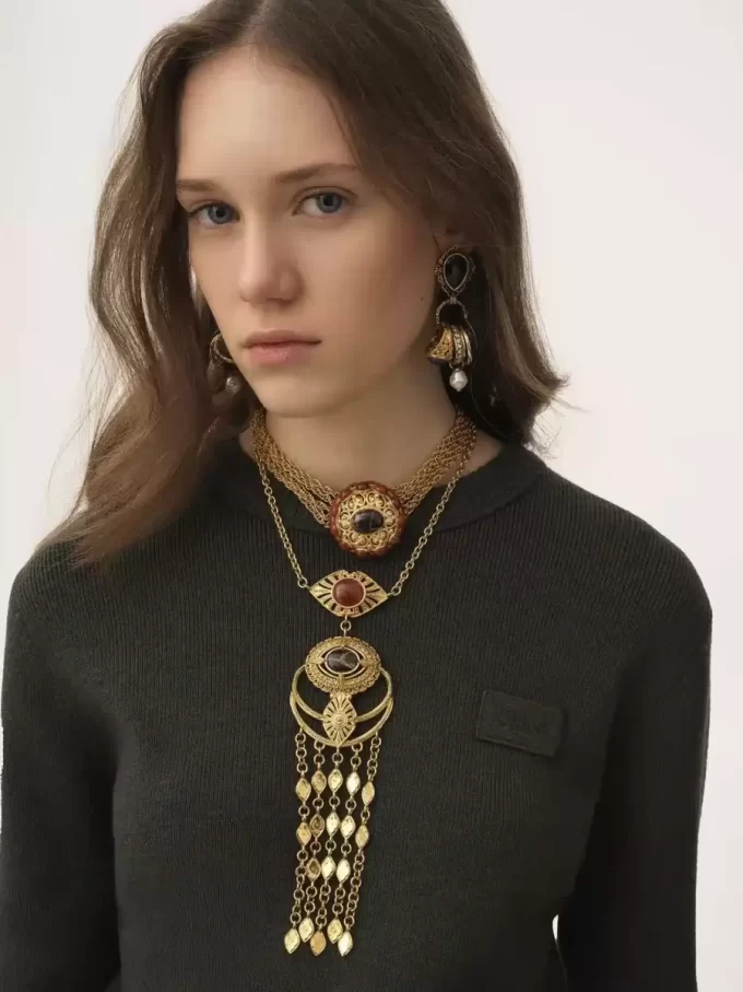 Logo sweater in a merino wool knit Logo sweater in a merino wool knit