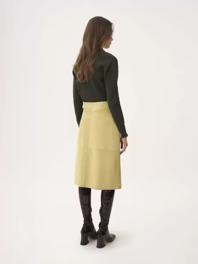 Logo sweater in a merino wool knit Logo sweater in a merino wool knit