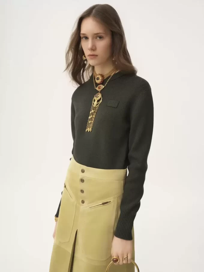 Logo sweater in a merino wool knit Logo sweater in a merino wool knit