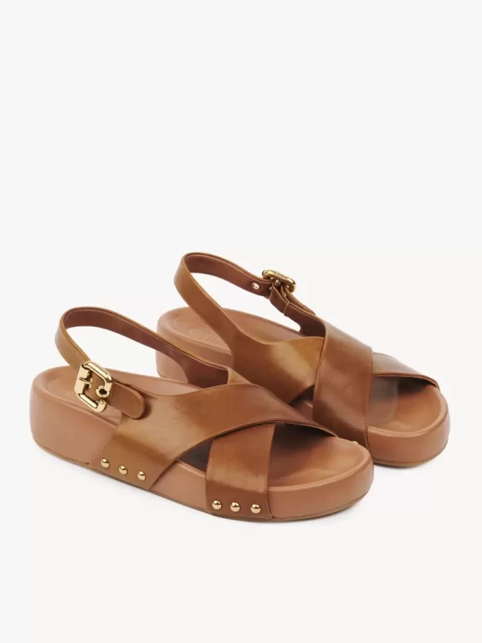 Mae sandal Mae sandal