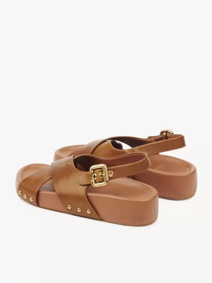 Mae sandal Mae sandal